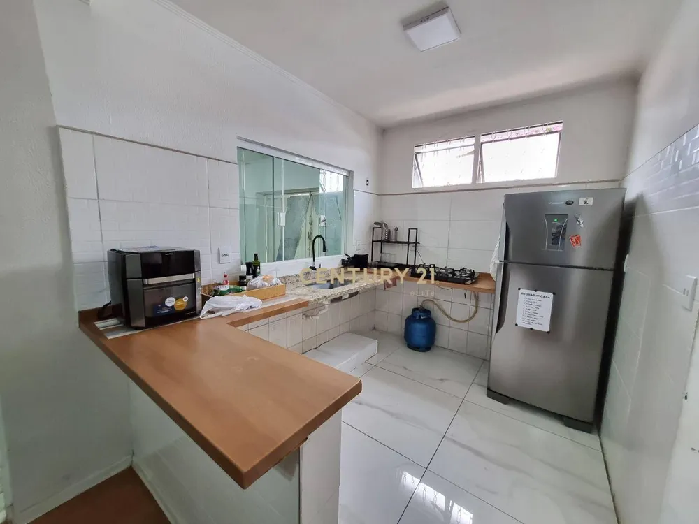 Casa, 3 quartos, 121 m² - Foto 2