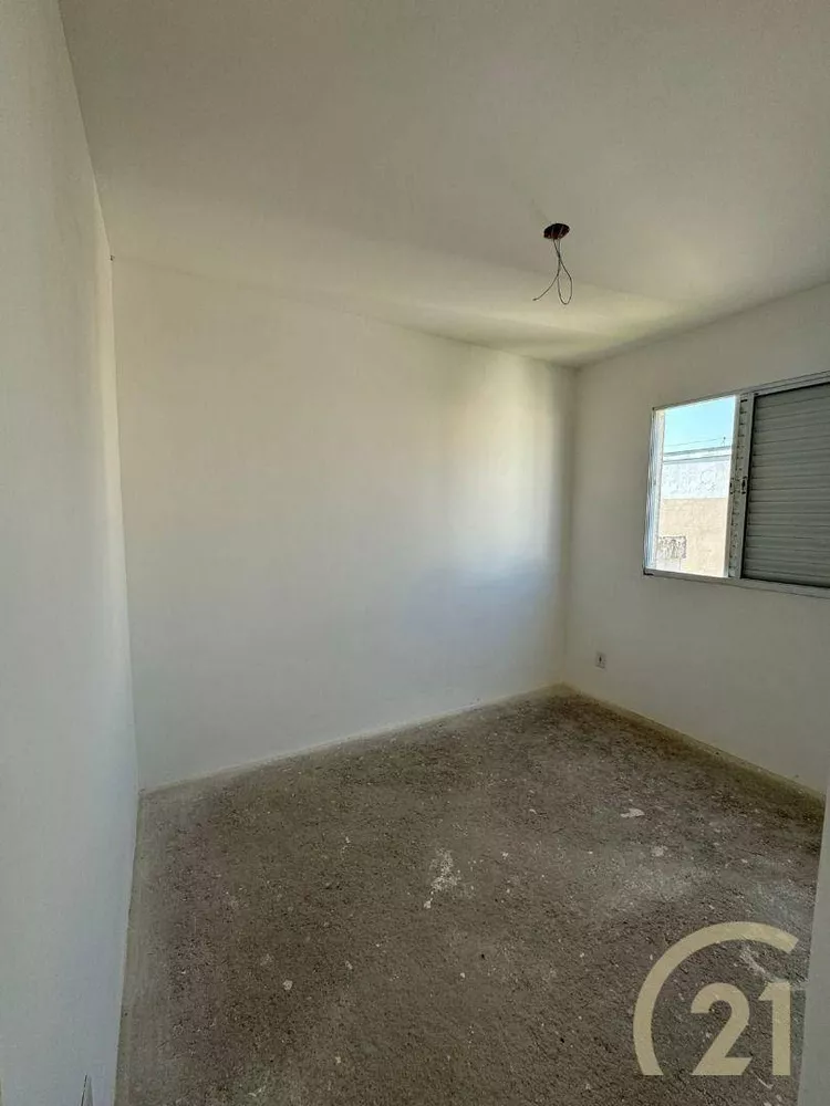 Apartamento à venda com 3 quartos, 85m² - Foto 4