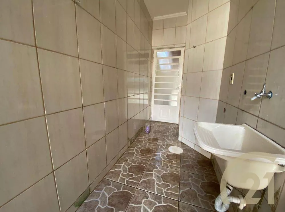 Casa à venda com 3 quartos, 105m² - Foto 12