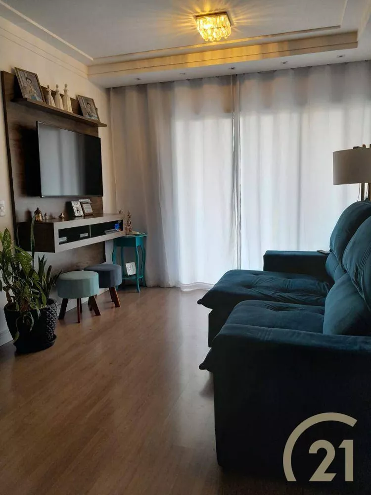 Apartamento à venda com 3 quartos, 96m² - Foto 2