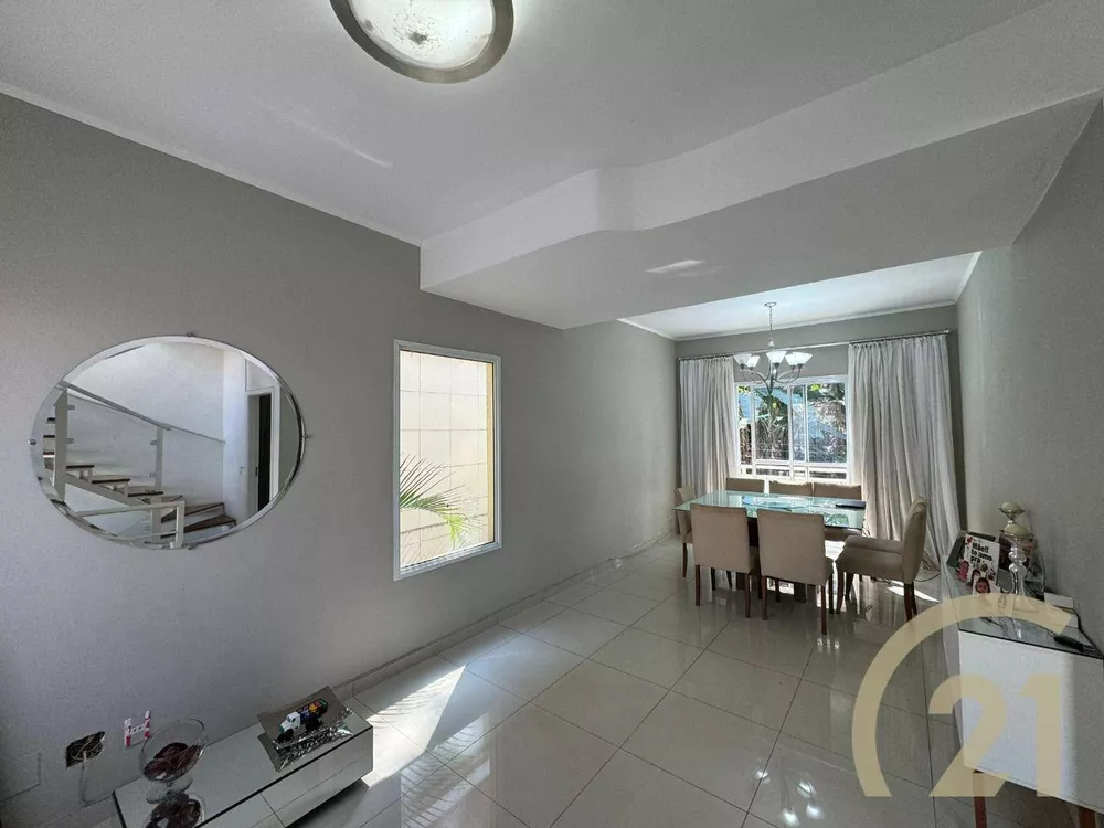 Casa de Condomínio à venda com 3 quartos, 129m² - Foto 1