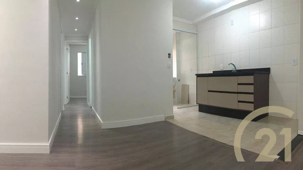 Apartamento à venda com 3 quartos, 60m² - Foto 7