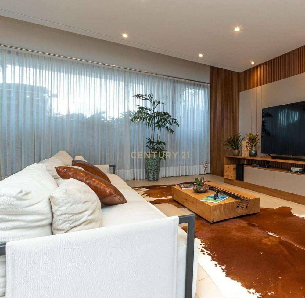Casa de Condomínio à venda com 3 quartos, 350m² - Foto 3