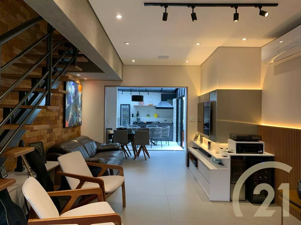 Casa de Condomínio à venda com 3 quartos, 136m² - Foto 1