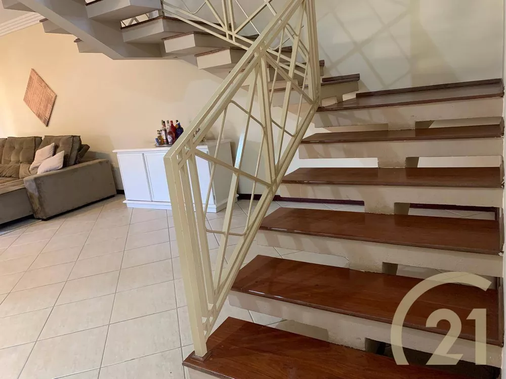 Casa de Condomínio à venda com 3 quartos, 302m² - Foto 6