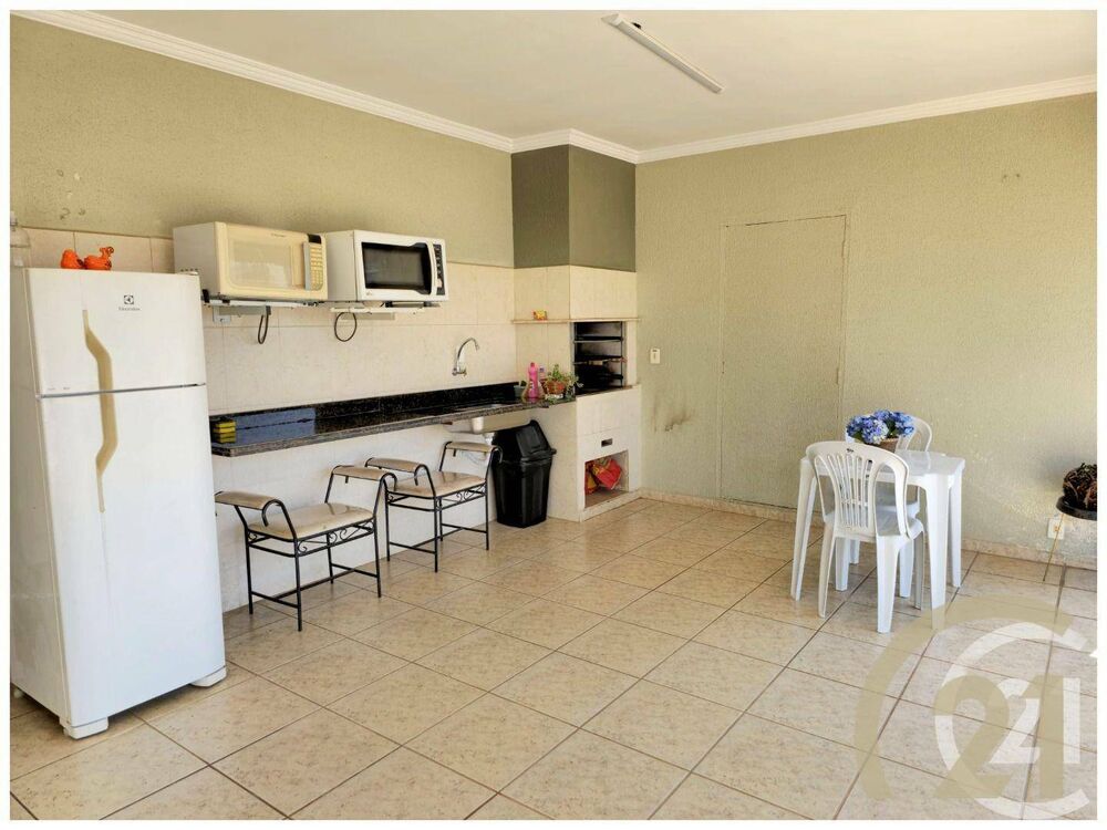 Apartamento à venda com 2 quartos, 98m² - Foto 8