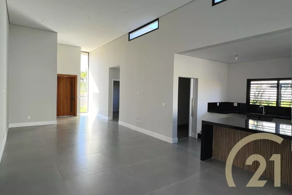 Casa à venda com 3 quartos, 239m² - Foto 6