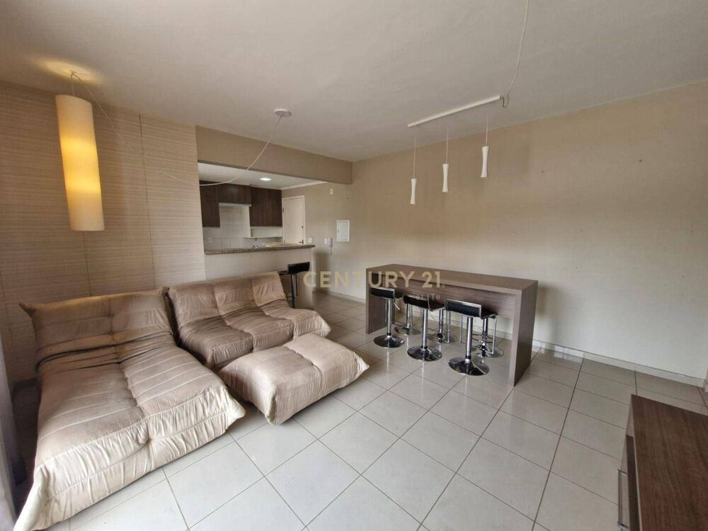 Apartamento à venda com 2 quartos, 86m² - Foto 2