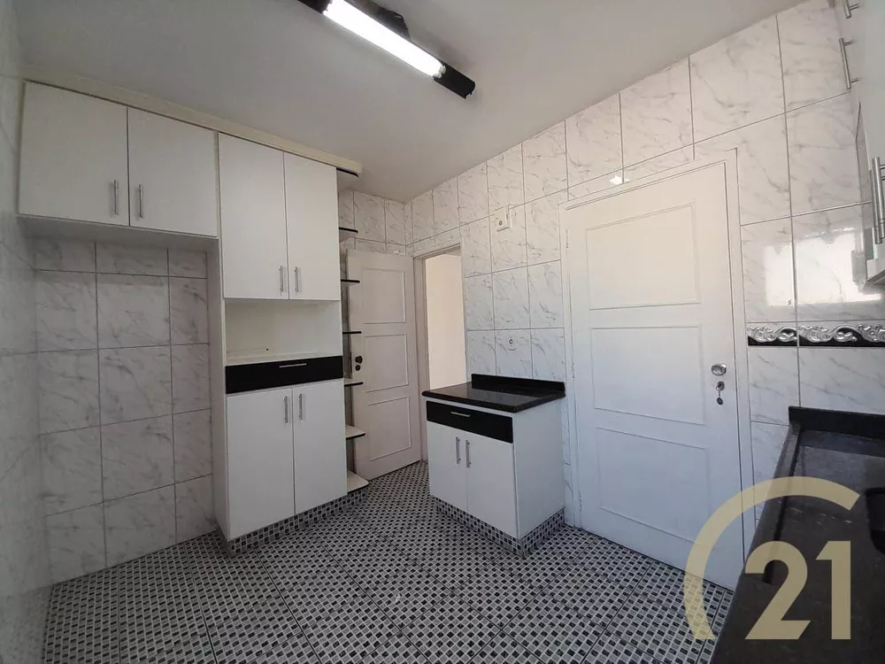 Apartamento à venda com 3 quartos, 93m² - Foto 11