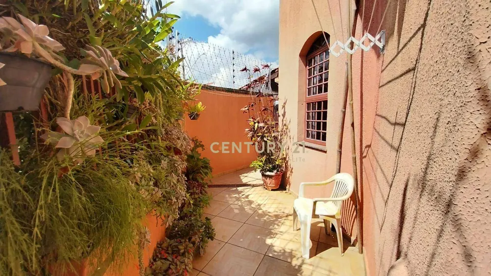 Casa, 3 quartos, 227 m² - Foto 4