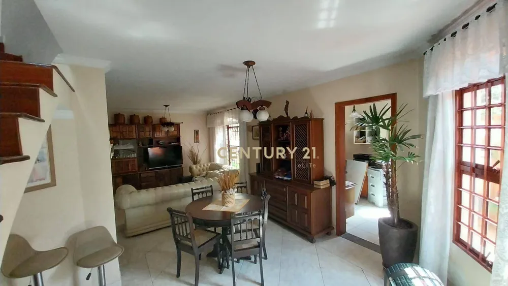 Casa, 3 quartos, 227 m² - Foto 8