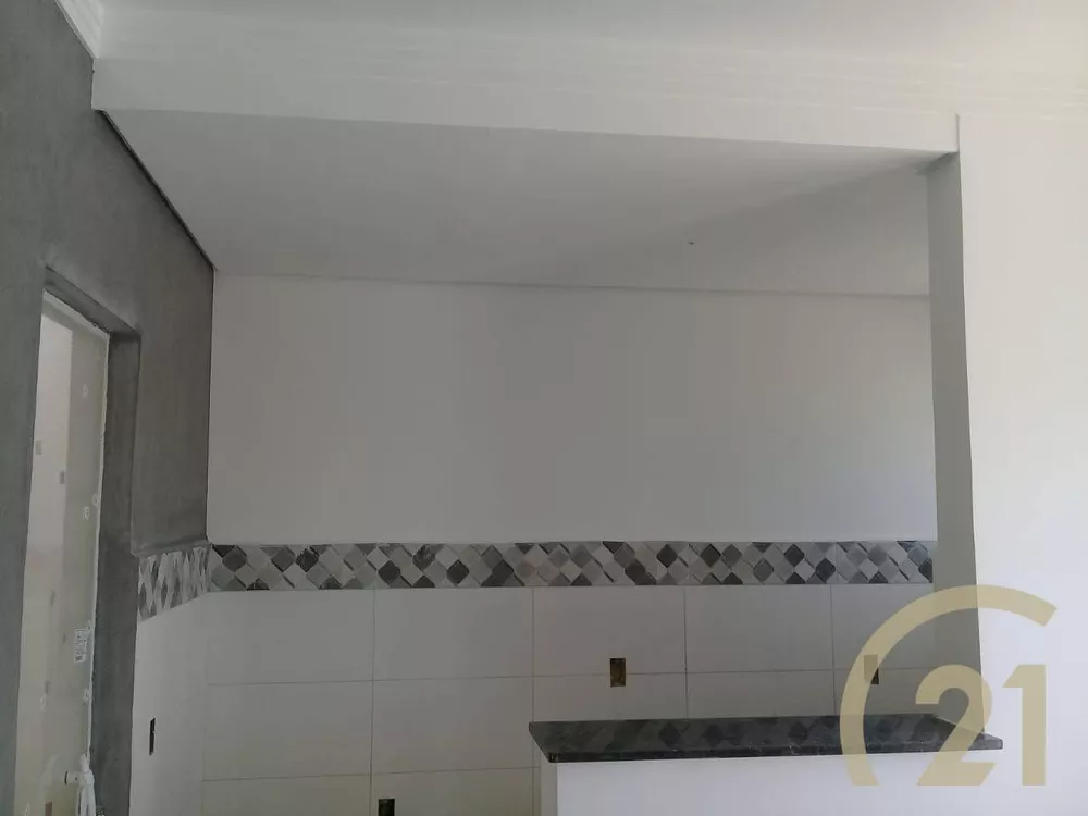 Casa à venda com 1 quarto, 37m² - Foto 6