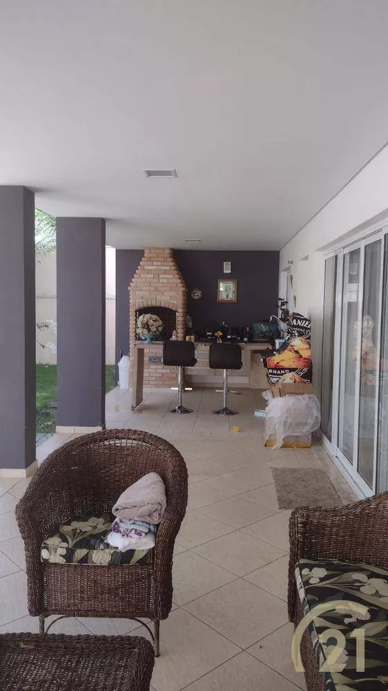 Casa de Condomínio à venda com 3 quartos, 280m² - Foto 4