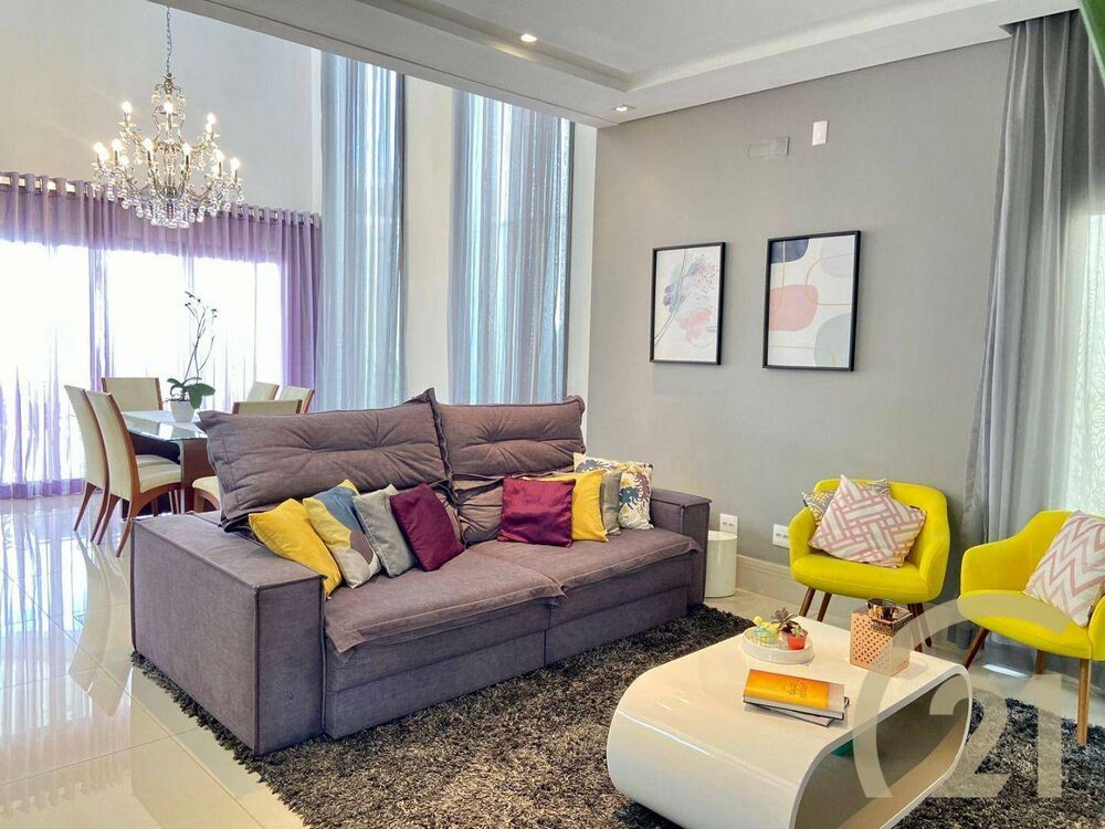 Casa de Condomínio à venda com 3 quartos, 374m² - Foto 1