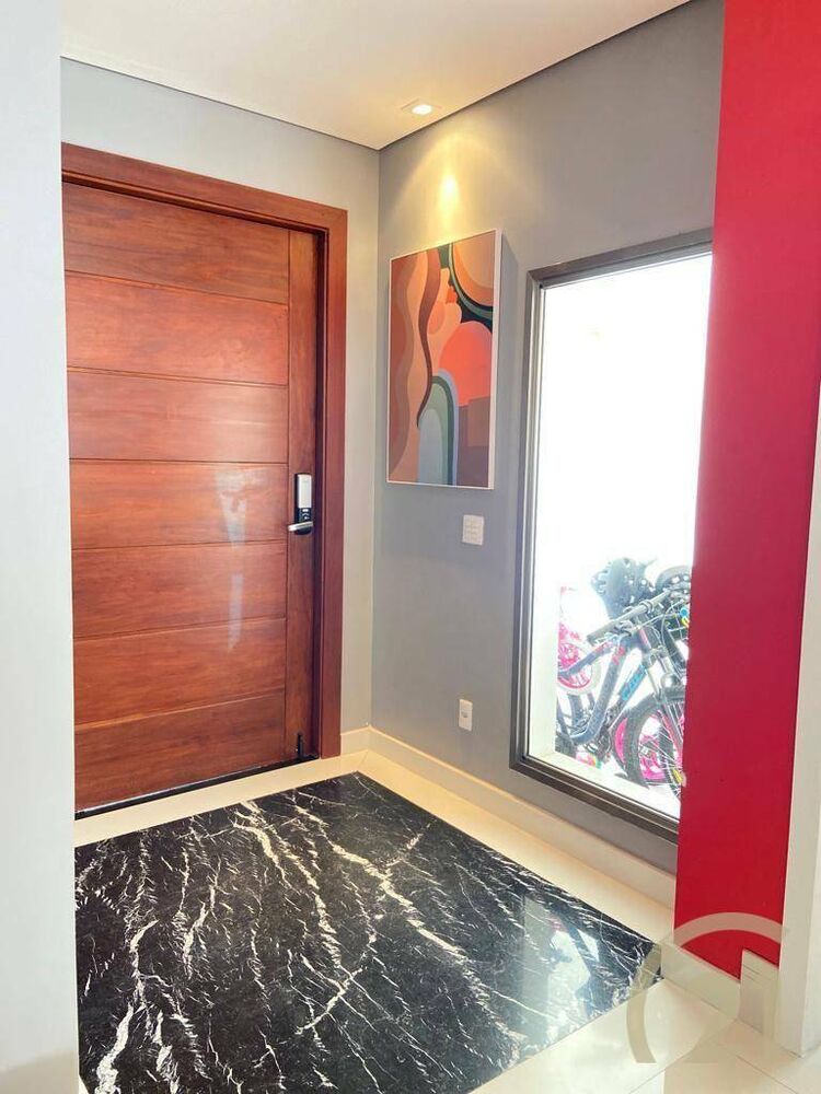 Casa de Condomínio à venda com 3 quartos, 374m² - Foto 2