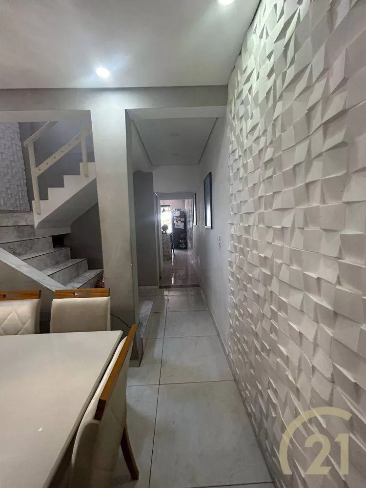 Casa à venda com 4 quartos, 170m² - Foto 8