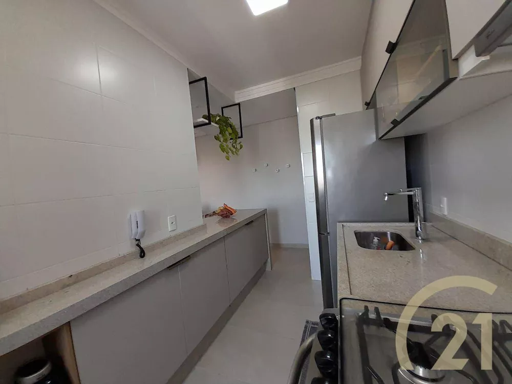 Apartamento à venda com 2 quartos, 61m² - Foto 10