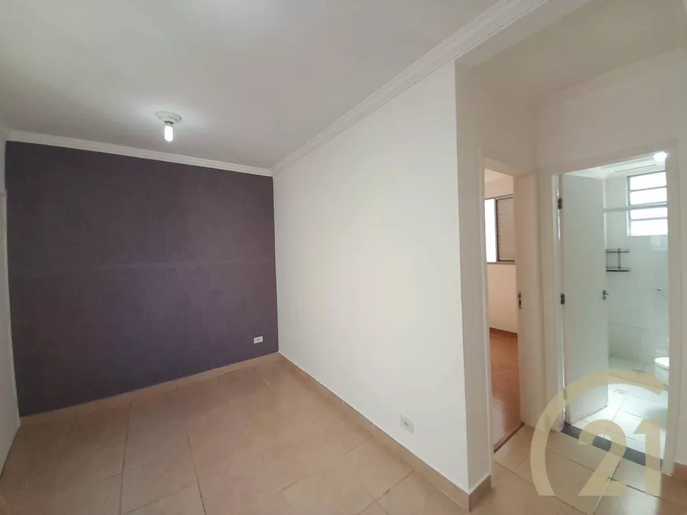 Apartamento à venda com 2 quartos, 47m² - Foto 3