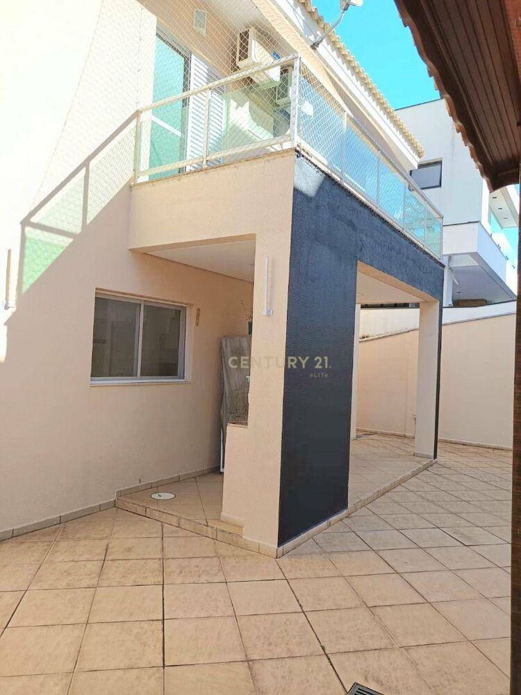 Casa de Condomínio à venda e aluguel com 3 quartos, 200m² - Foto 8