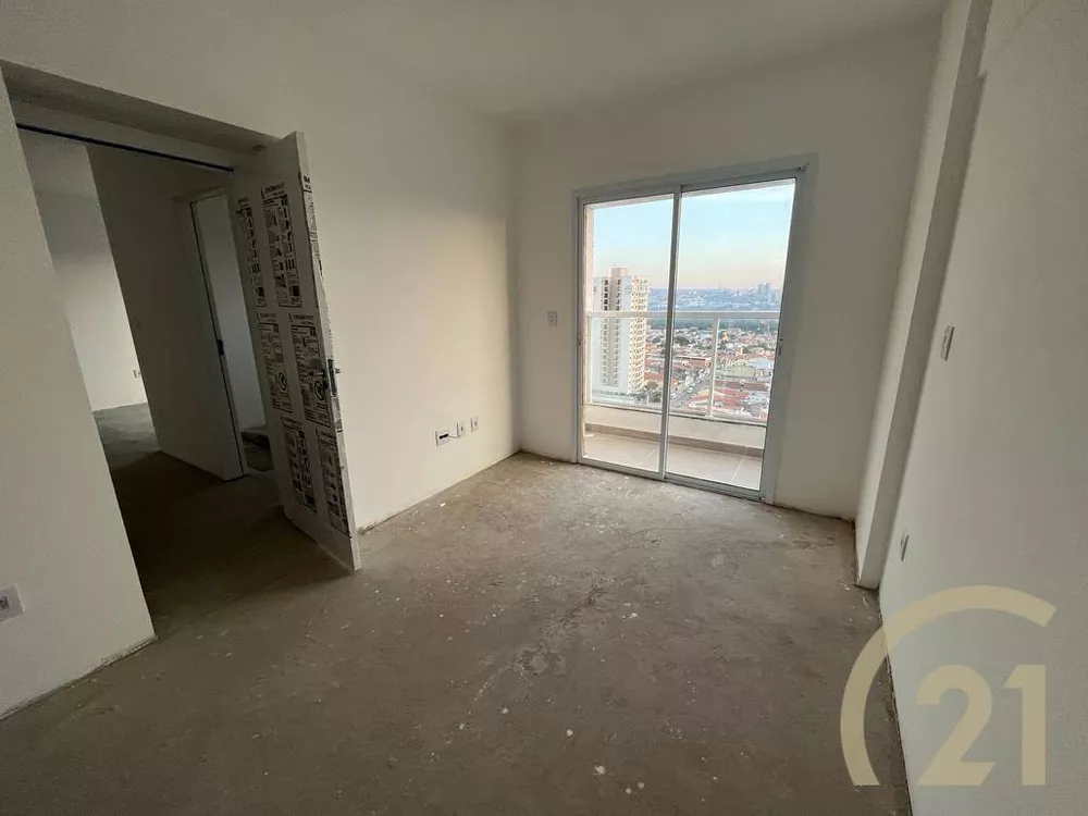 Apartamento à venda com 2 quartos, 70m² - Foto 2