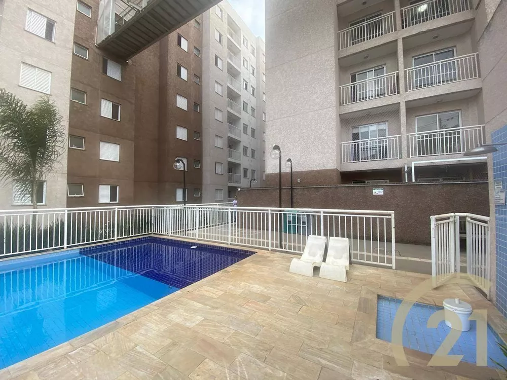 Apartamento à venda com 2 quartos, 63m² - Foto 6