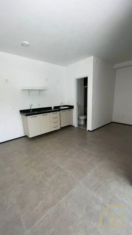 Kitnet e Studio à venda com 1 quarto, 34m² - Foto 3