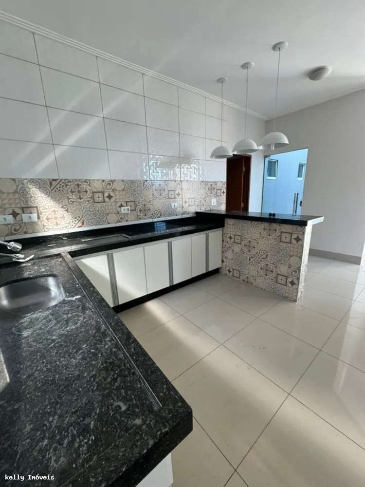 Casa, 4 quartos, 169 m² - Foto 2