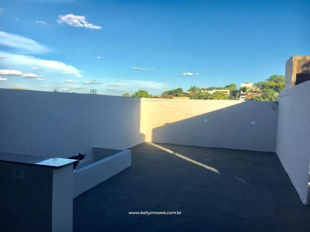 Casa, 3 quartos, 204 m² - Foto 4