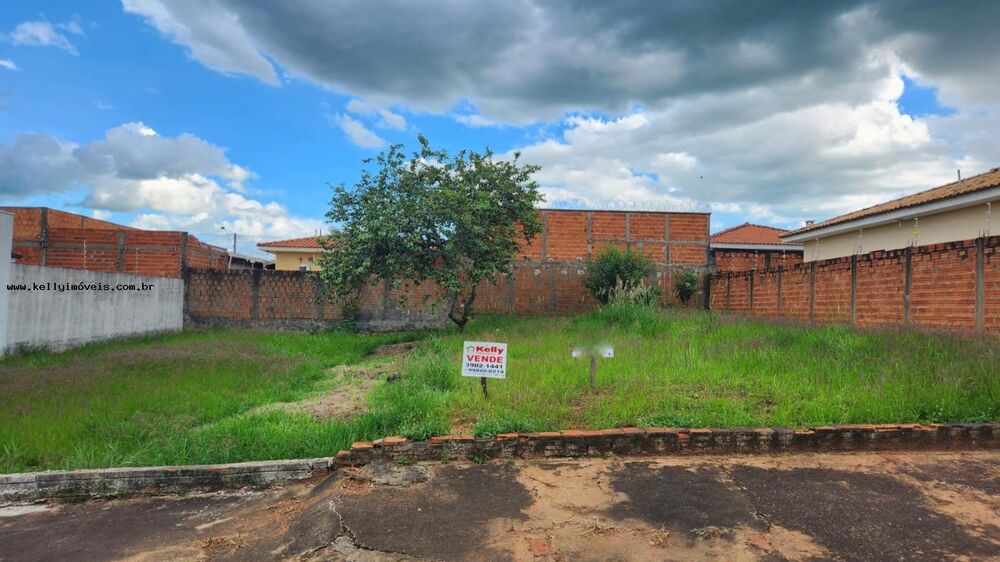 Terreno à venda, 200m² - Foto 2