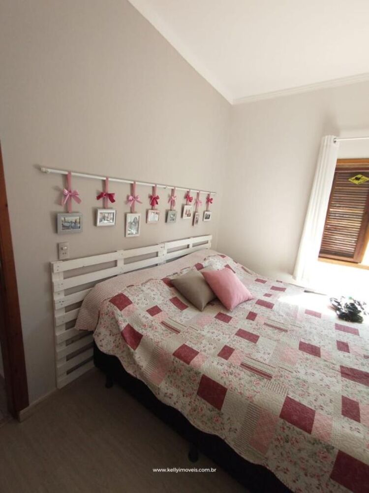 Casa, 3 quartos, 250 m² - Foto 10