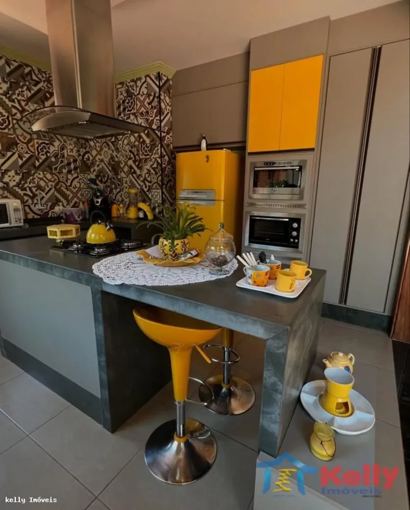 Chácara, 3 quartos, 5000 m² - Foto 1