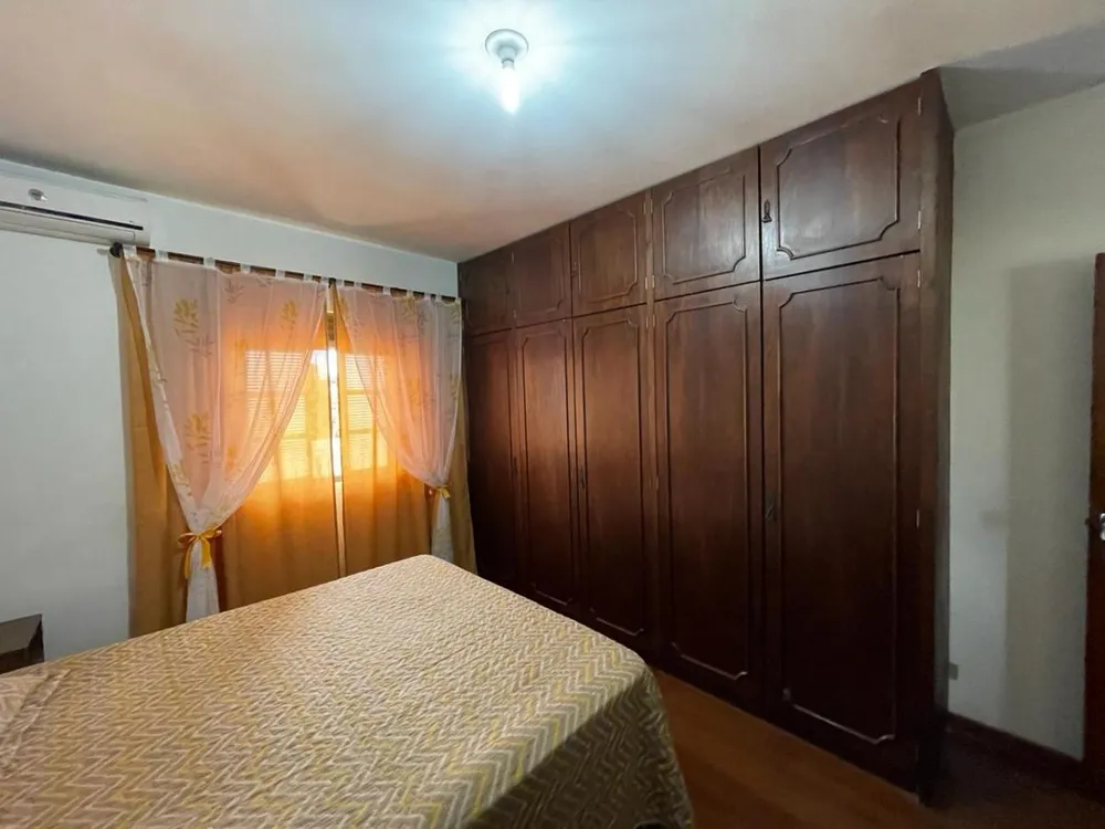 Casa, 4 quartos, 197 m² - Foto 3