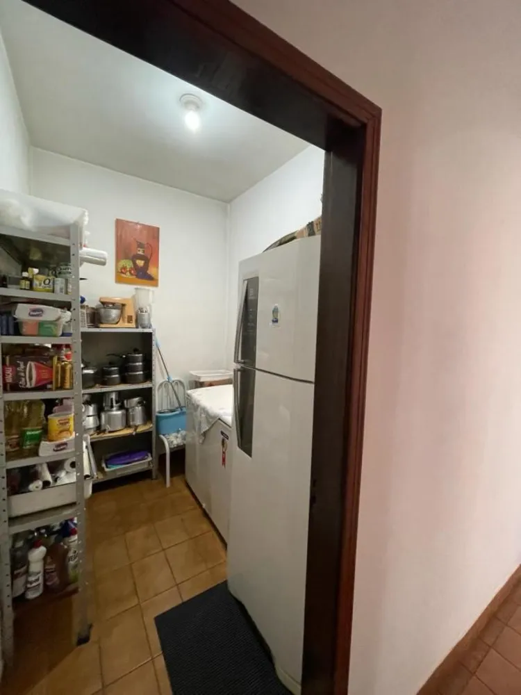 Casa, 4 quartos, 197 m² - Foto 2