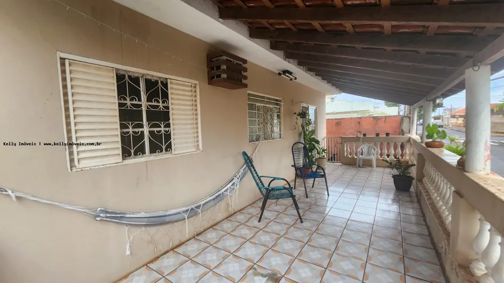 Casa, 3 quartos, 151 m² - Foto 1