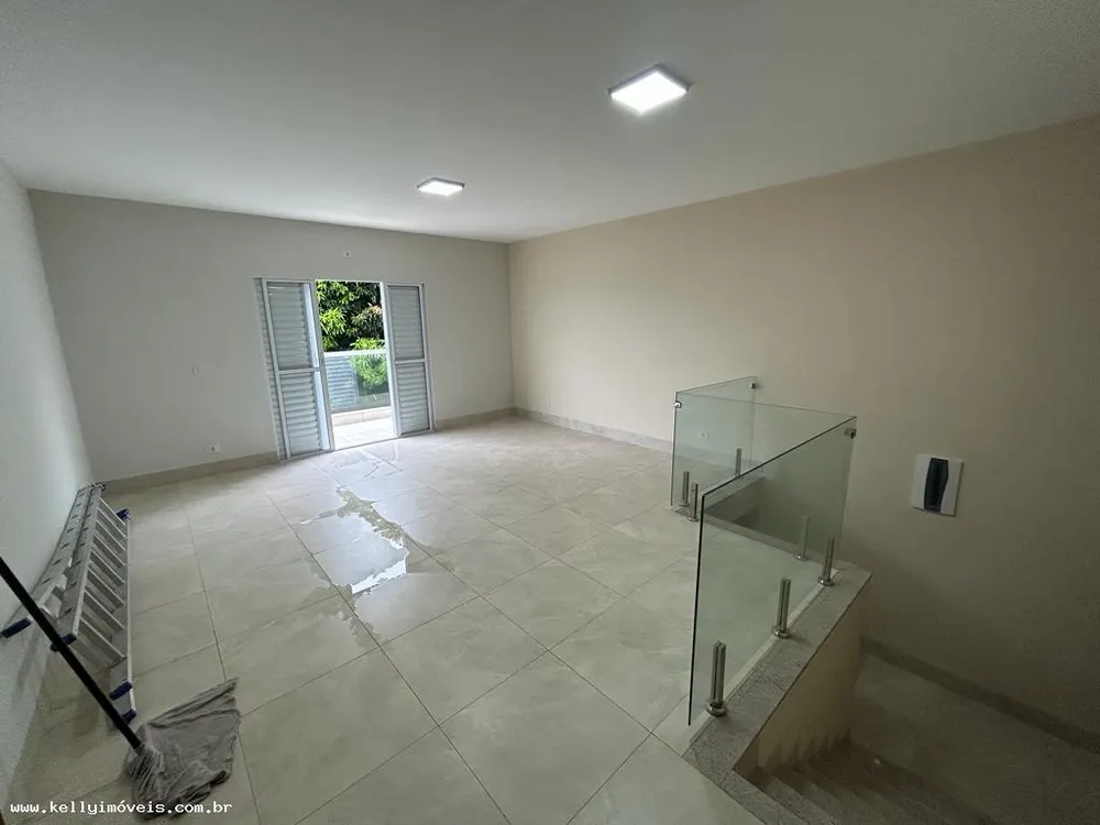 Casa, 3 quartos, 270 m² - Foto 3