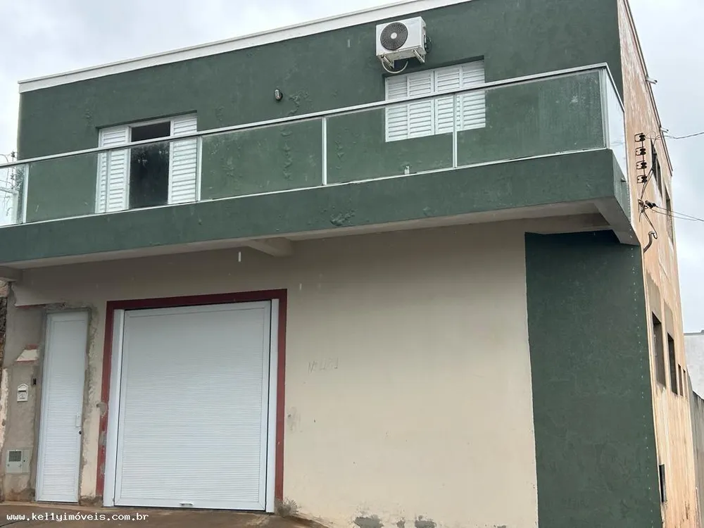 Casa, 3 quartos, 270 m² - Foto 1