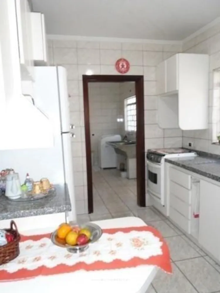 Casa, 3 quartos, 220 m² - Foto 4