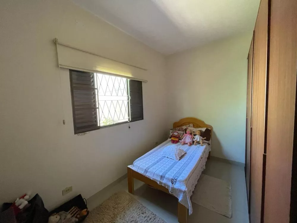 Casa, 3 quartos, 137 m² - Foto 1