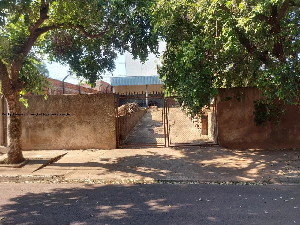 Loteamento e Condomínio, 126 m² - Foto 1
