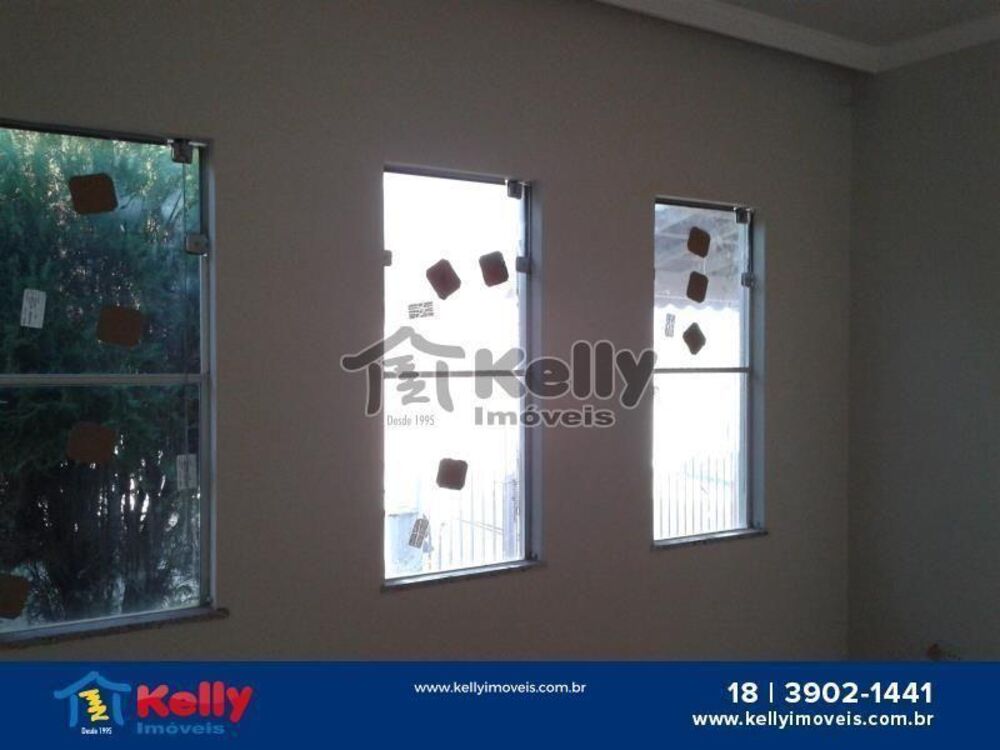 Casa, 3 quartos, 178 m² - Foto 1