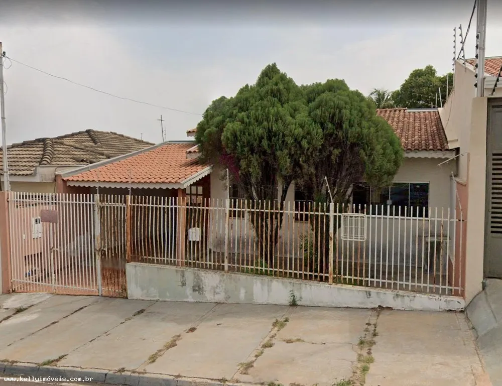 Casa, 3 quartos, 178 m² - Foto 1