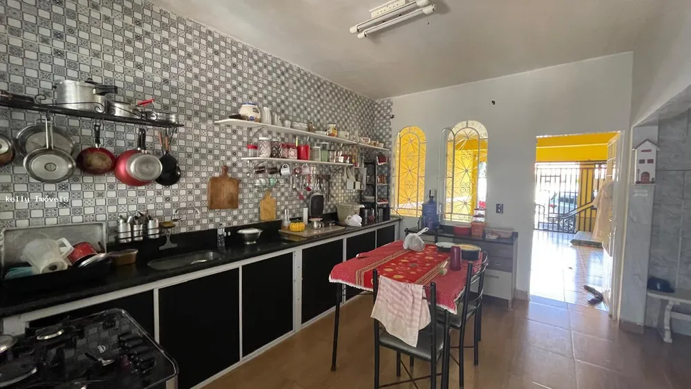 Casa, 3 quartos, 182 m² - Foto 3
