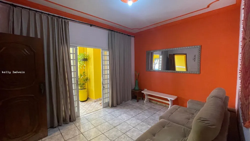 Casa, 3 quartos, 182 m² - Foto 3