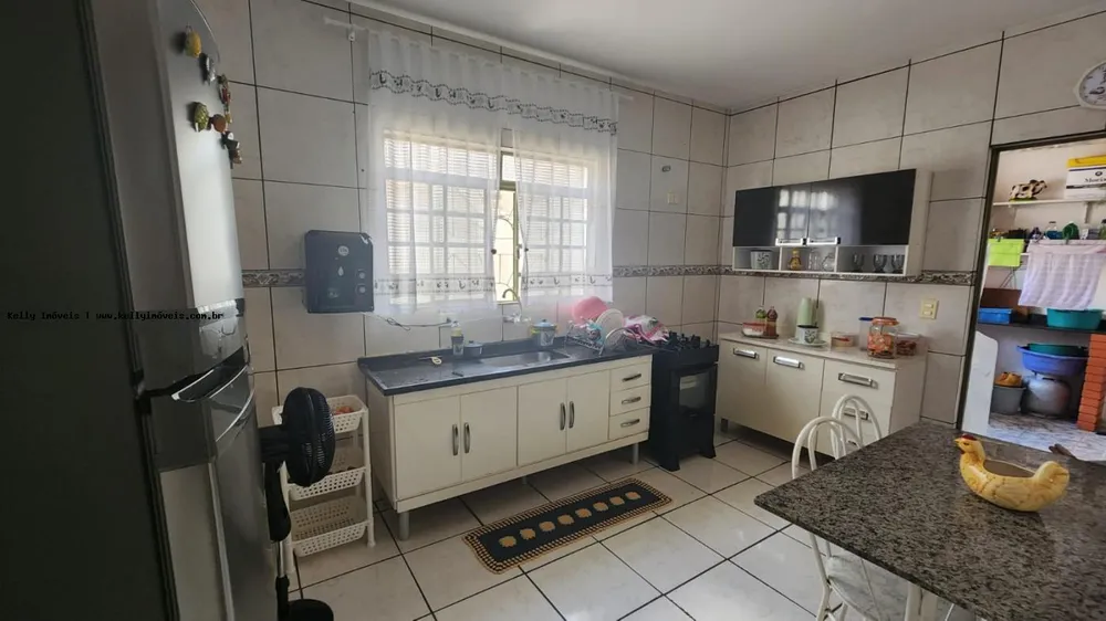 Casa, 4 quartos, 194 m² - Foto 4