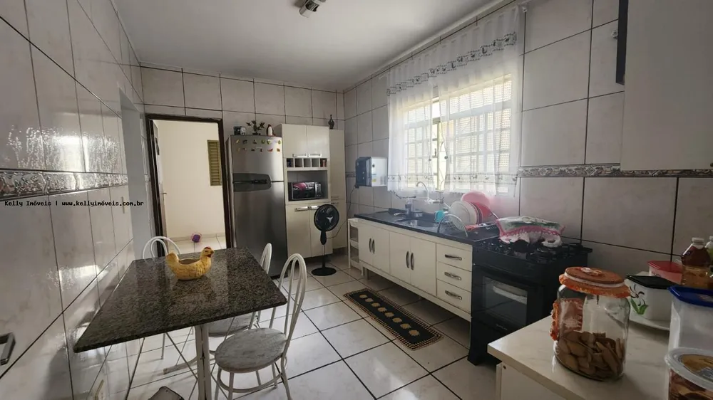 Casa, 4 quartos, 194 m² - Foto 5