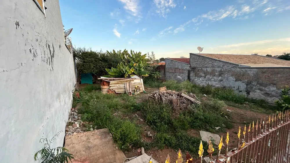 Terreno, 243 m² - Foto 1