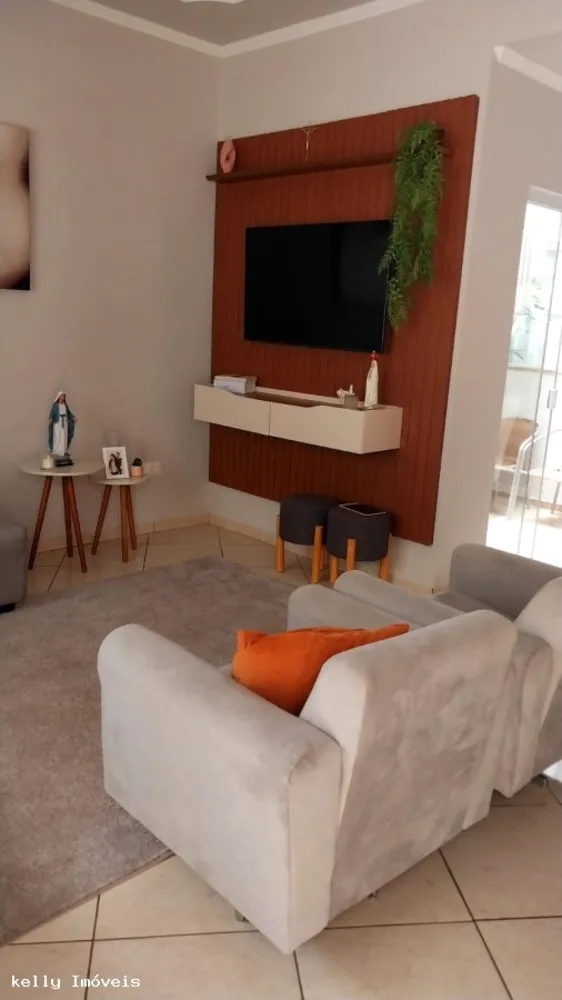 Casa, 2 quartos, 137 m² - Foto 1