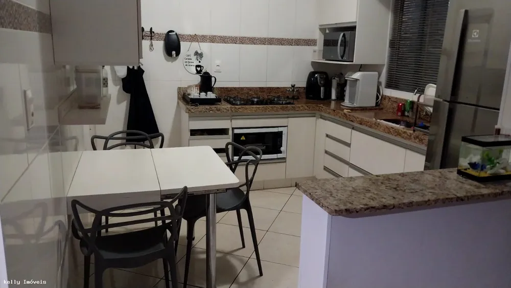 Casa, 2 quartos, 137 m² - Foto 2