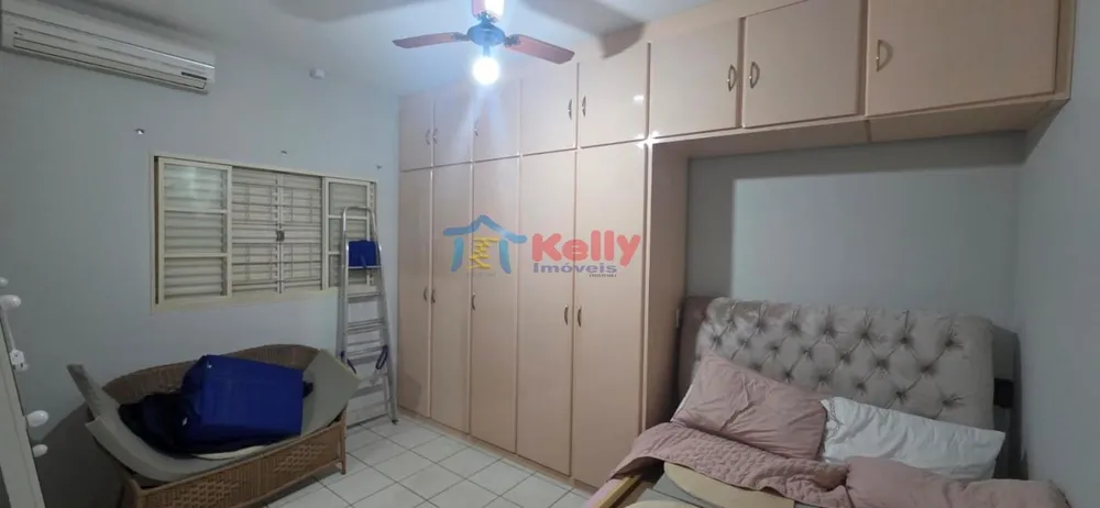 Casa, 3 quartos, 158 m² - Foto 1