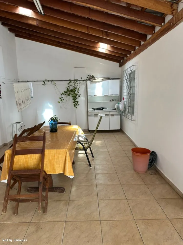 Casa, 2 quartos, 157 m² - Foto 1